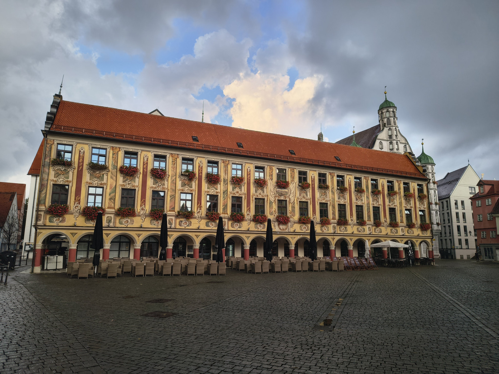 IMG_20260817_190852878_HDR IMG_20260817_190852878_HDR