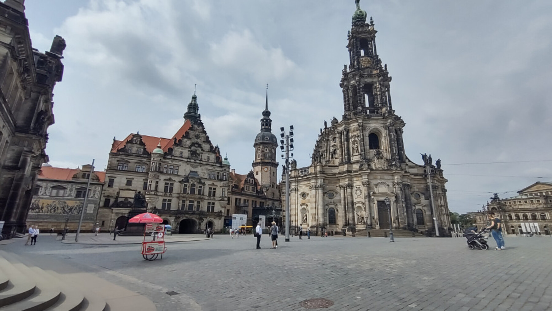 22-13b-IMG-20220520-105315425-HDR-1800