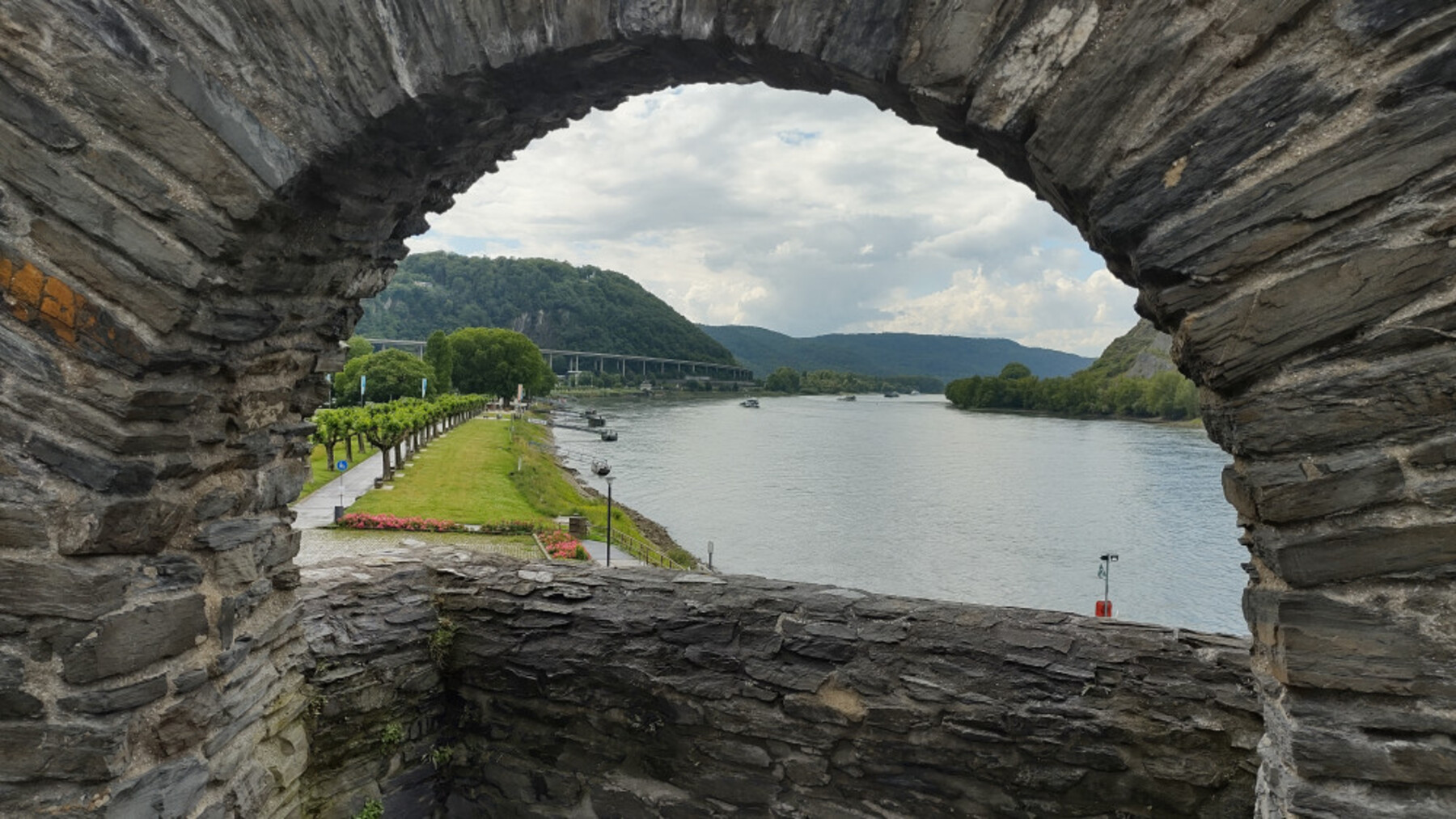 22-32aIMG-20220609-153225874-HDR-1800